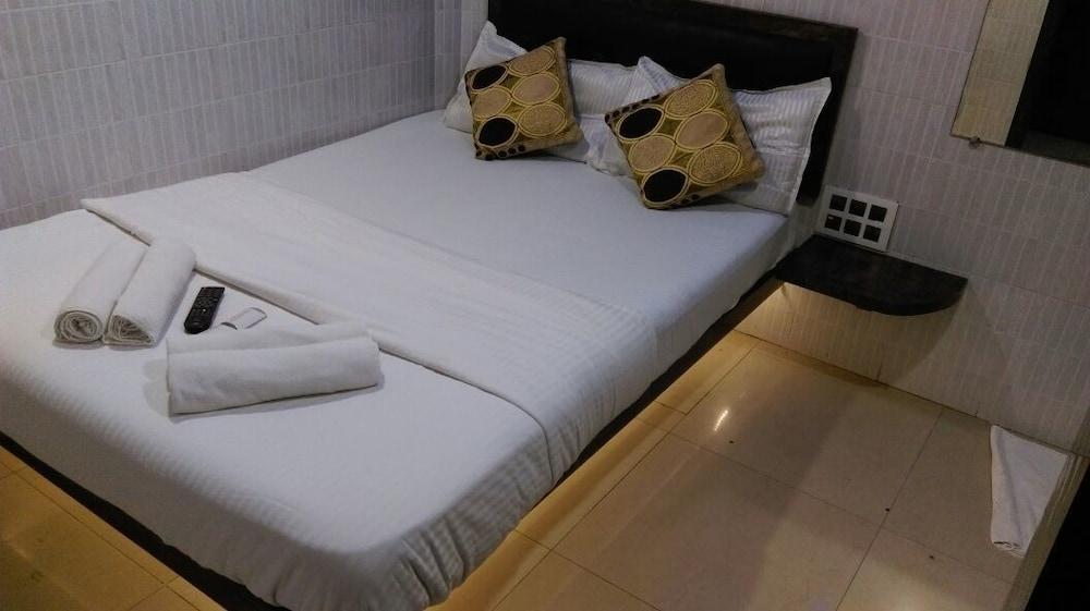 Hotel Paris Residency Mumbai Luaran gambar